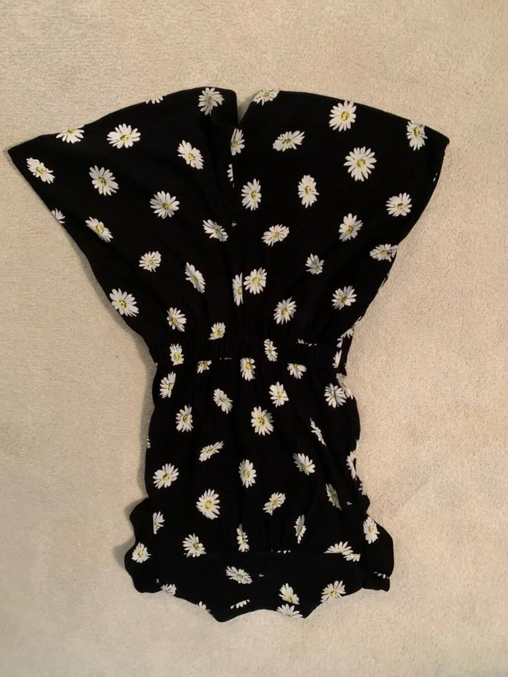 Kate Spade Daisy Dot Crepe Romper Size 0